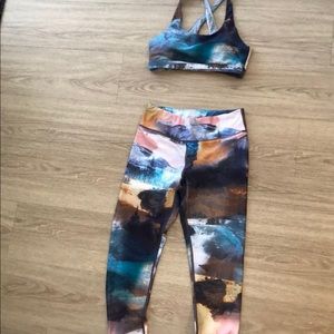 Carbon38 workout set